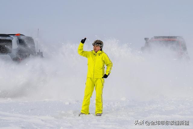 乌伦古湖黄金海岸景区借福海冬捕节分会场东风全力“添柴”冰雪游