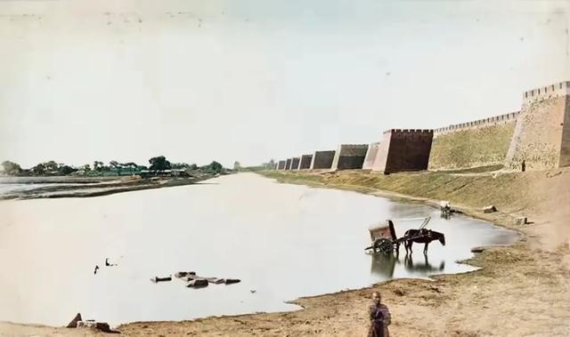 1923年，一名瑞典人来到中国，拍到了完整的北京城墙！太壮观了