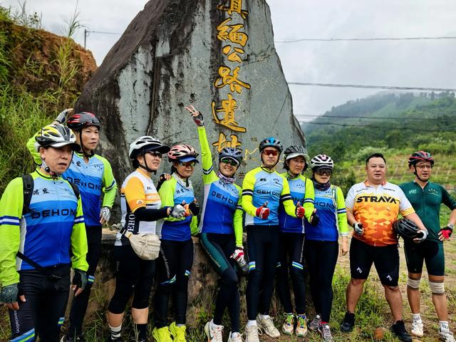 骑行百公里纪念抗日战争暨世界反法西斯战争胜利80周年