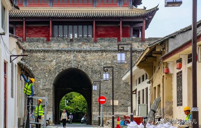 荆州古城这是要开挂了吗？四大城门悄悄变样，5A 创建藏着太多惊喜