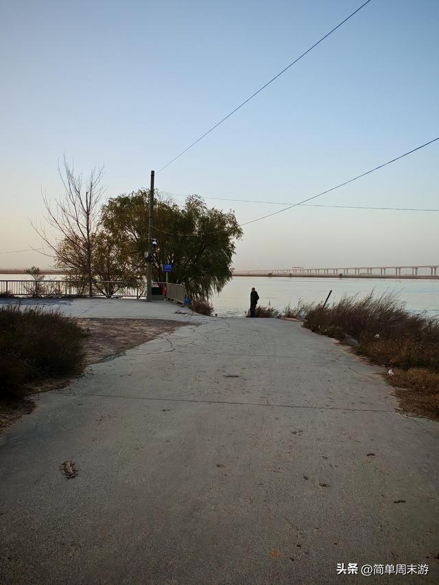 19）虎牢关闲溜记，寻绊马索，登点将台，望黄河渡口，品三国风云