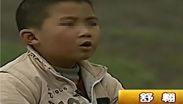 盘点9个走近科学的离谱案例，恐怖僵尸男孩，蓝色蛋蛋的大爷