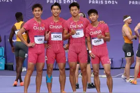 一骑绝尘！男子4×100米接力，中国队闯进决赛！遗憾，她俩无缘晋级→图片