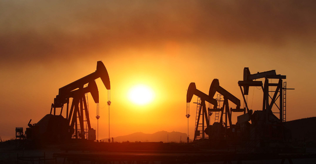 石油旧账引爆冲突，美舰强拦委国油轮，霸权算盘恐落空