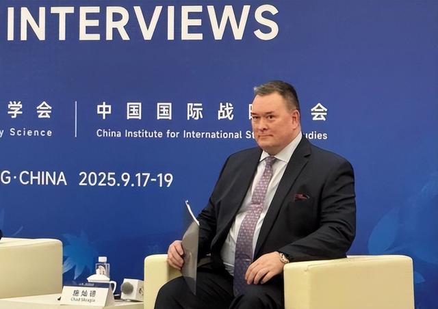 面向100多国代表，中国防长强硬表态，美方代表：中美绝不能开战