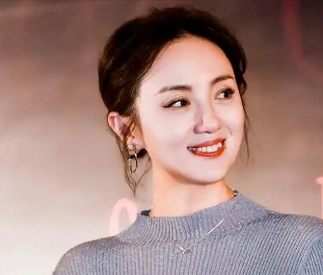 朱媛媛去世三个月，突然传来喜讯，原来她给辛伯青留下了“礼物”