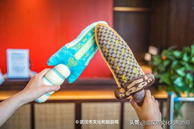 你们爱的顶流，9月都要来武汉！