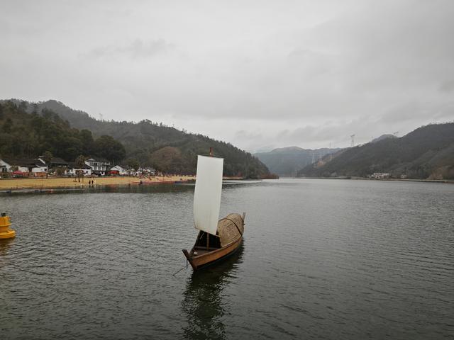 云和湖和龙泉剑