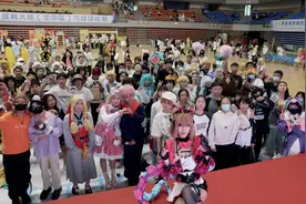 当二次元遇上小城青春，律师提醒关注低龄化参与和擦边行为的法律边界图片