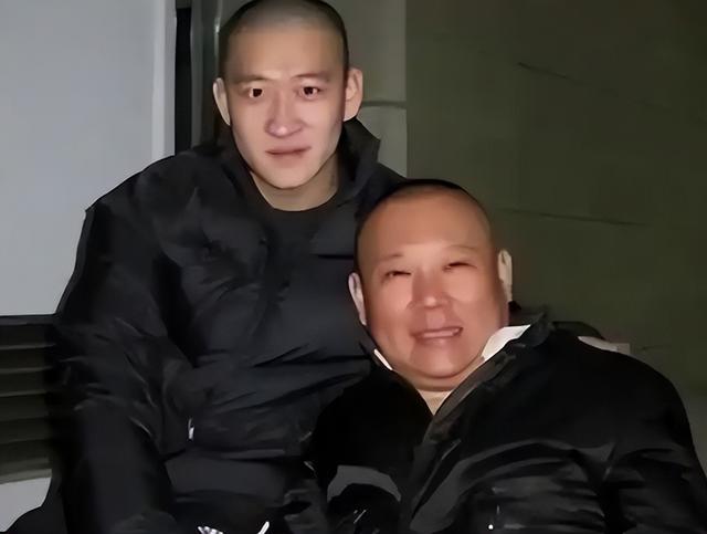 墙倒众人推！郭德纲被官方召谈仅三天，令人担忧的事还是发生了