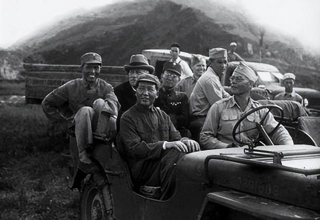 1941年李讷保姆遭奸杀，26名警卫员集体脱裤子跳河，成功锁定真凶