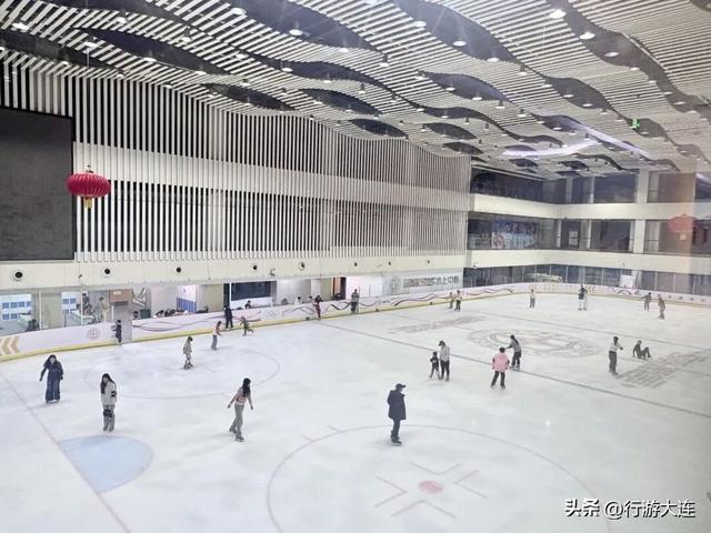 每逢佳节胖三斤？这几个滑冰攀岩场馆，让你“燃”起来！