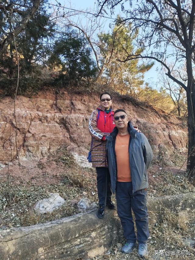 张家口市郊区还有如此丹霞地貌！