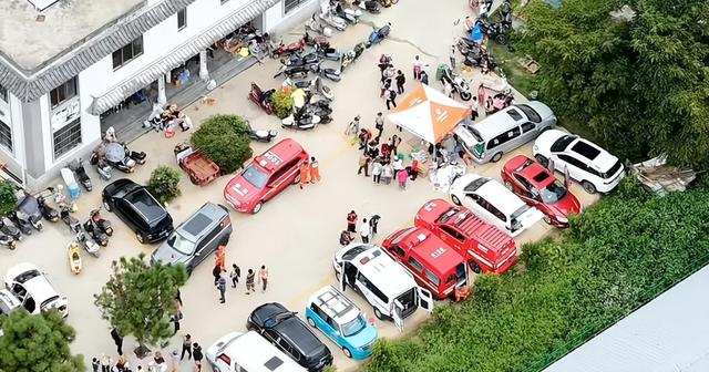 自闭儿走丢最新：三次搜山无果，救援队传来噩耗，夏令营黑幕曝光
