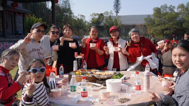 看馋了！野村谷千人年猪宴，预订来吃肉！