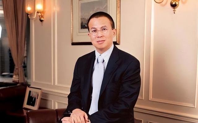 千亿身价又有何用？97岁的李嘉诚近况曝光无力回天	，两儿子成心病