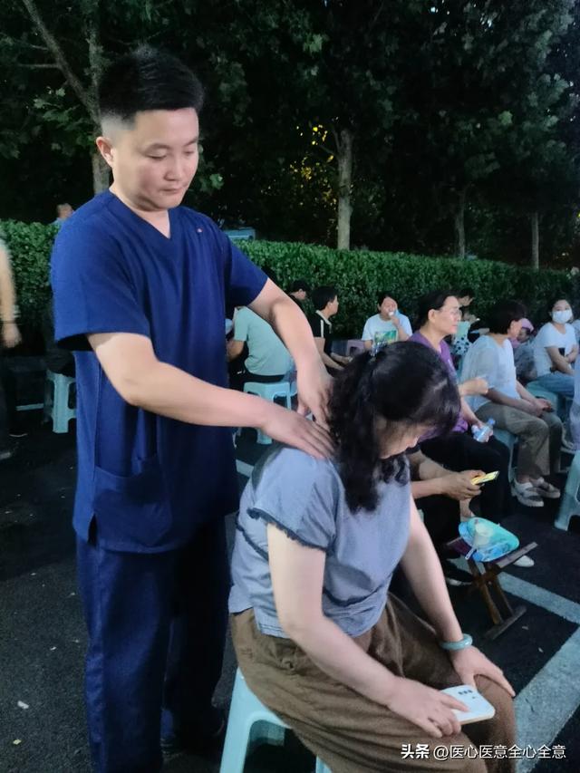中医文化入基层，点亮古城惠民路