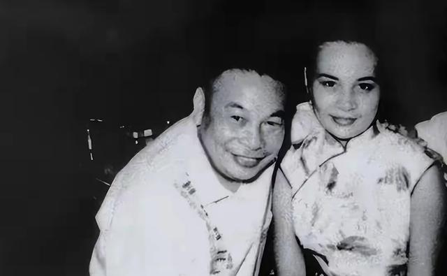 银灰旗袍定格的风华：蒋孝章，藏在蒋家风云里的传奇美人