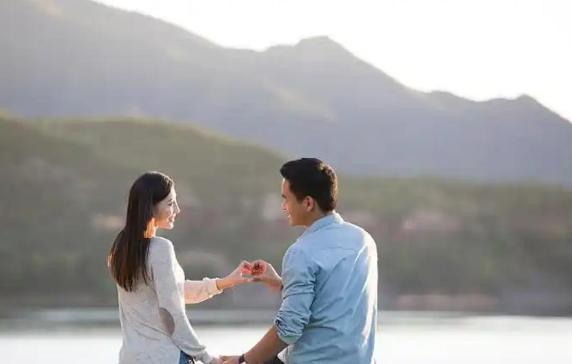 原来早已不是中国籍，被老外“玩腻”后回国，郑绪岚现状令人唏嘘