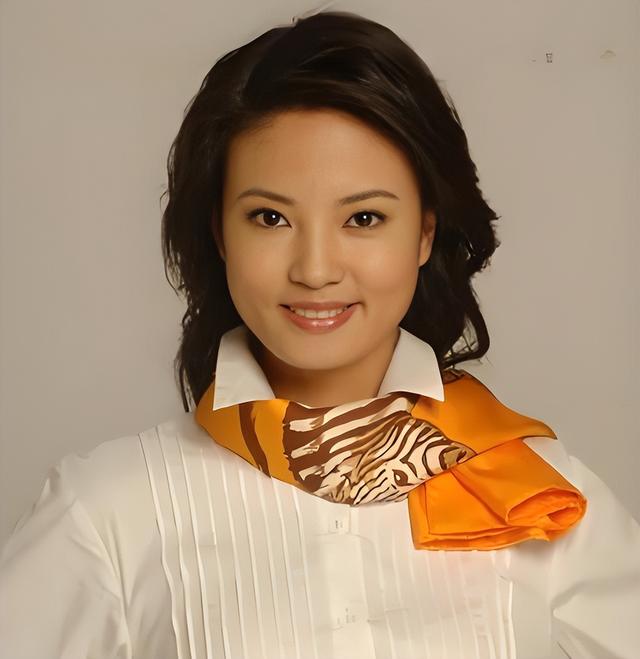 央视最惨女主持，男友被判死缓，丈夫惨死狱中，如今48岁孑然一身