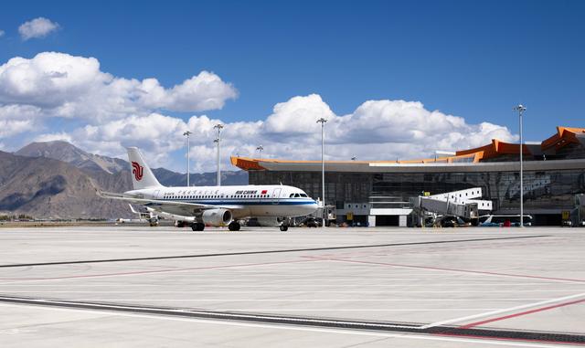 攻不了也守不住？中国空军在西藏上空，被印度空军欺负了足足40年