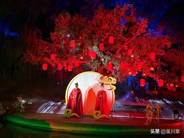沉浸夜游孝感新地标 《槐荫船说》