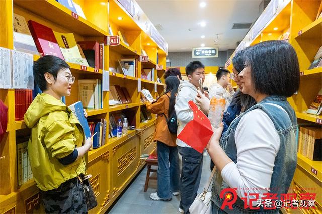洪洞大槐树国庆热度不减：非遗互动+寻根打卡，雨中“回家”过佳节