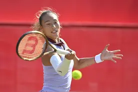 中国“一姐”郑钦文世界排名升至第四创新高，萨巴伦卡以11553分高居第一图片