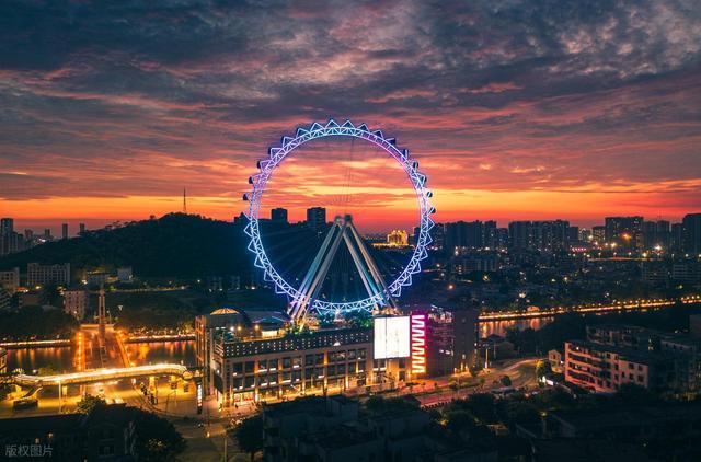 不止是伟人故里！中山Citywalk，私藏岭南水乡与乳鸽飘香！