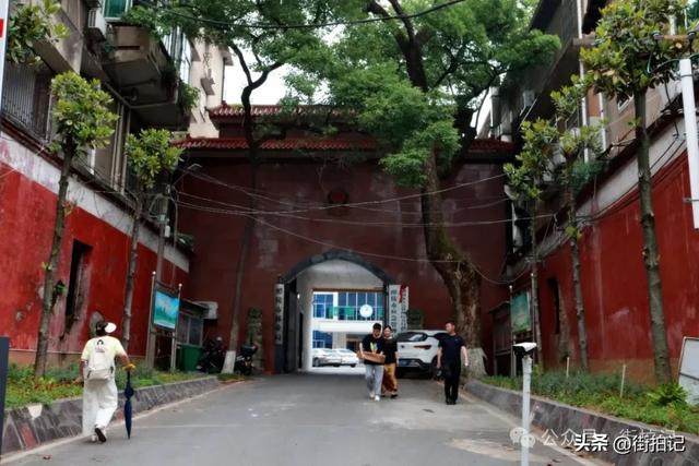 千年同饮一河水,河头是萍乡南正街,江尾有醴陵东正街