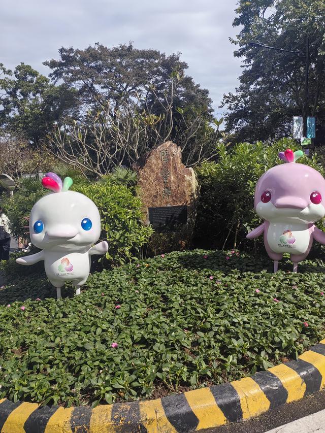 天啊，白云难爬吗？