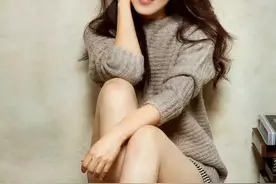 曾黎阿姨光脚丫私房写真图片