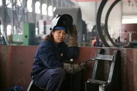 每个她都无与伦比！每一份“她力量”都是开创美好未来的坚实支撑图片