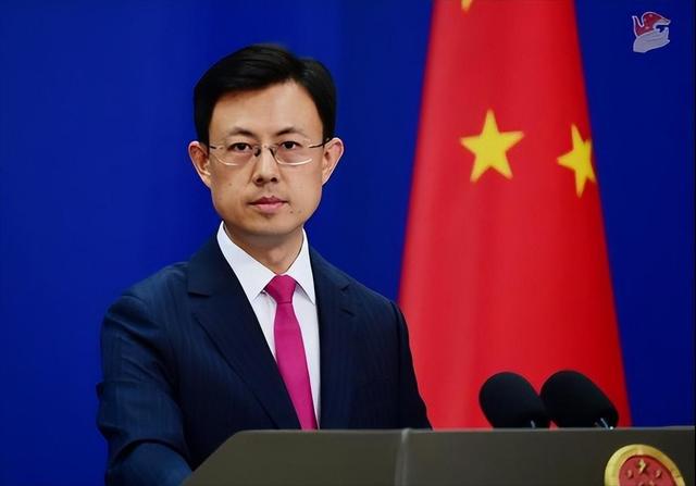 特朗普想通了，邀中俄建新联合国，普京态度积极	，中方回复12字