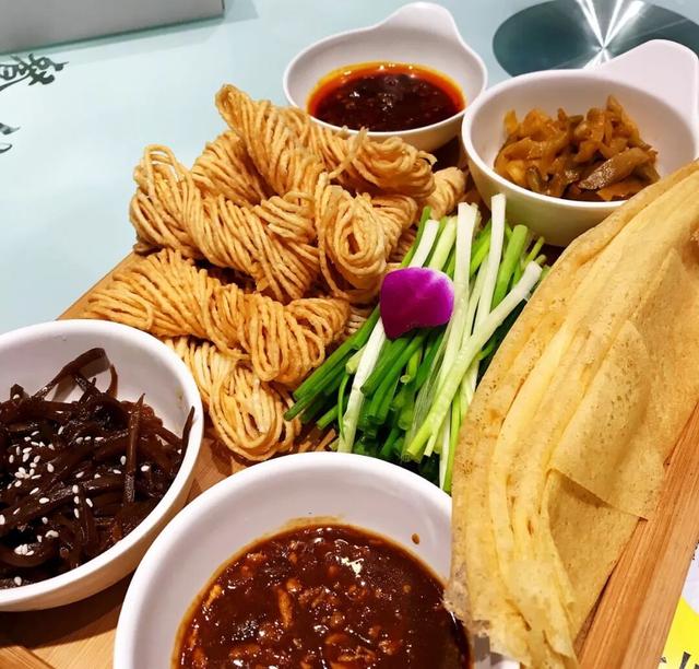 赴一场任城之约 邂逅一城烟火风味