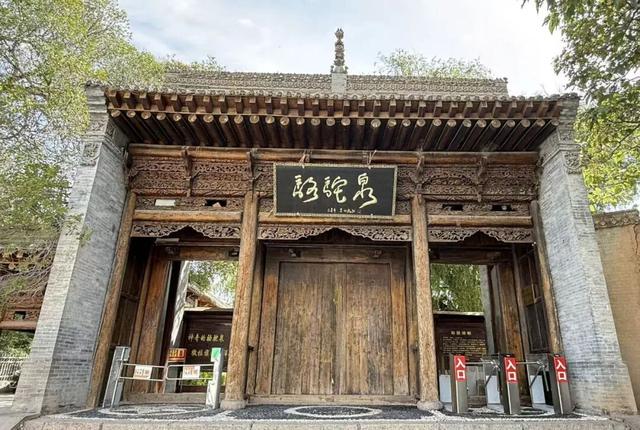 桂维民诗词作：黄河溯源考察纪行之三