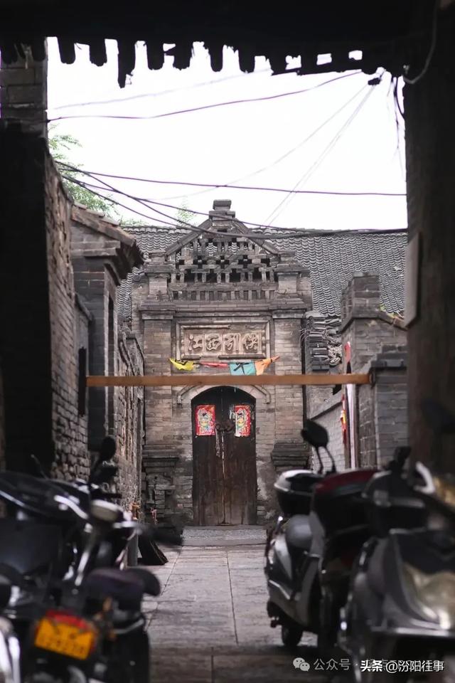 汾阳往事｜山西旅游记录——孝义中阳楼、南稍门、皮影木偶(一)
