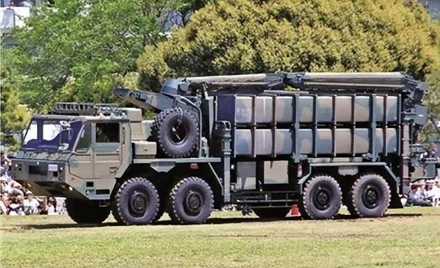 日本签字了，高市选定中日主战场，对华开第二枪	，解放军开始巡海