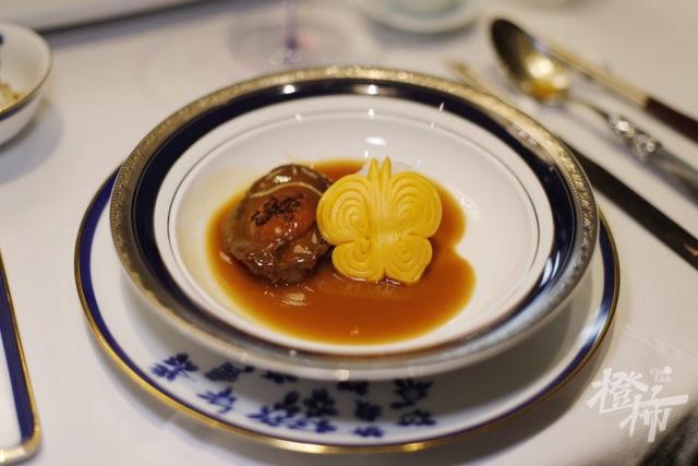 花胶煲干菜 2026年花胶菜干汤功效与禁忌