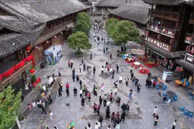 热门点位游人潮涌 山城美景霸屏“五一”朋友圈图片