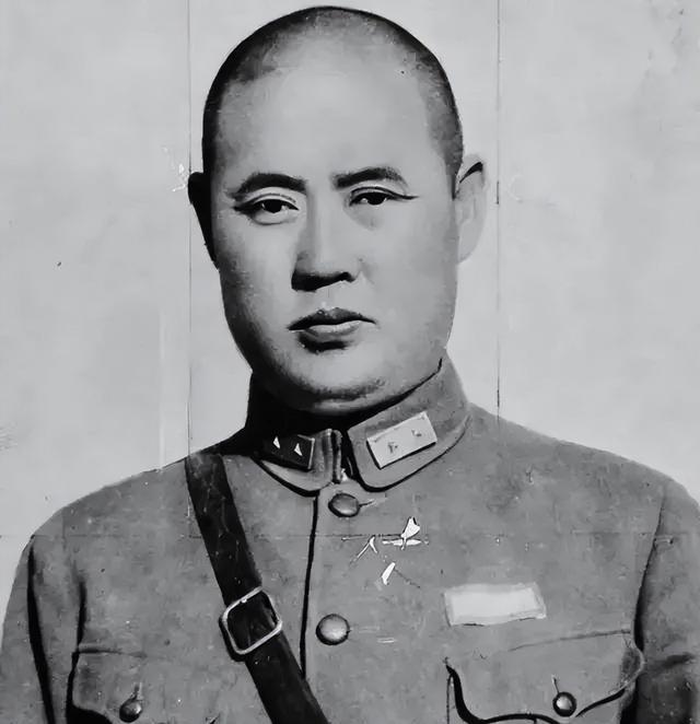 古人指出北平建都有巨大弊端，毛主席也犹豫，一高人帮他下定决心