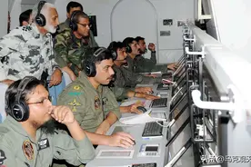 巴铁披露空战内幕：中国武器立功，125架战机激战1小时，交火猛烈图片