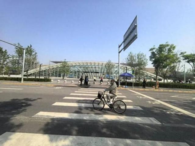 护栏 “减法”，颜值 “加法”，就在——