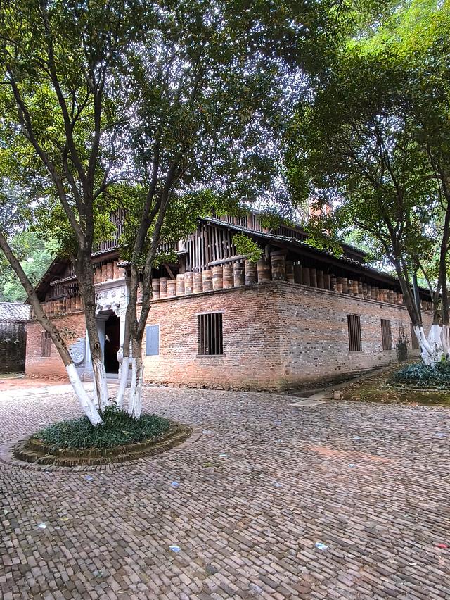 江西五日自由行：北看故宫,南访古窑《十六》(2025·10·30～11·3)