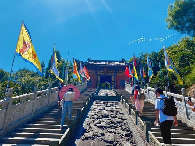 江西藏着“中华灵宝第一山”：就在上饶铅山县，好多游客不知道？