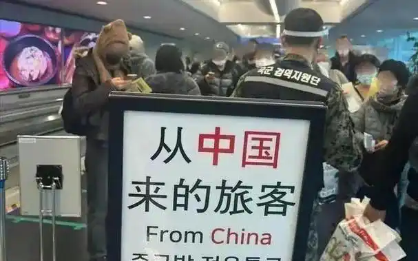 继德国之后，英国也开始贴出“中文标语”？中国游客：不能够接受