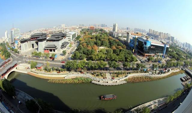 从三国顶流到生活顶配，胖东来背后的那座城，藏不住了！