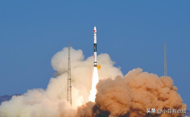 技不如人？中美卫星拍对方航母，美国的一清二楚，为啥中国很模糊