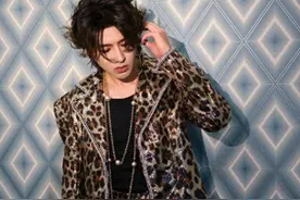 堕胎风波后，蔡徐坤在国外开演唱会坦言：我也是人我也有需求图片