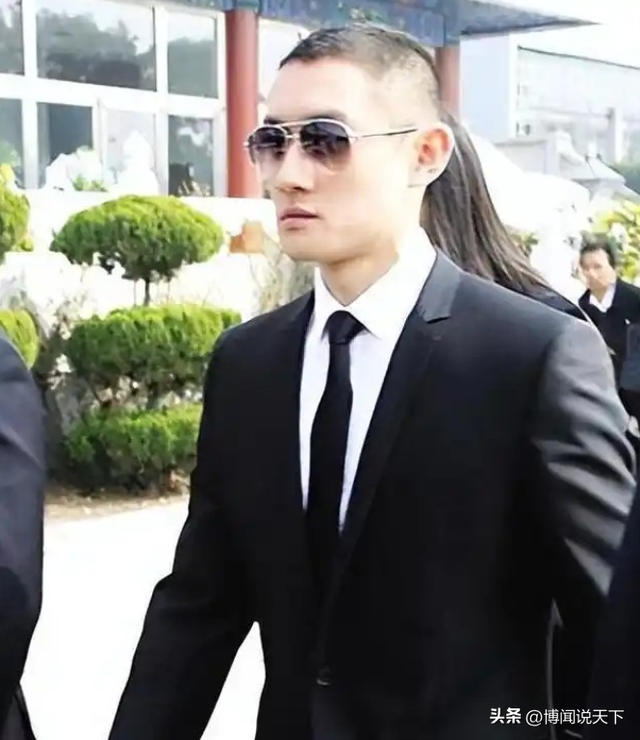 “封杀”4年后，49岁赵薇财力现状被扒，结果估计和你想得不一样